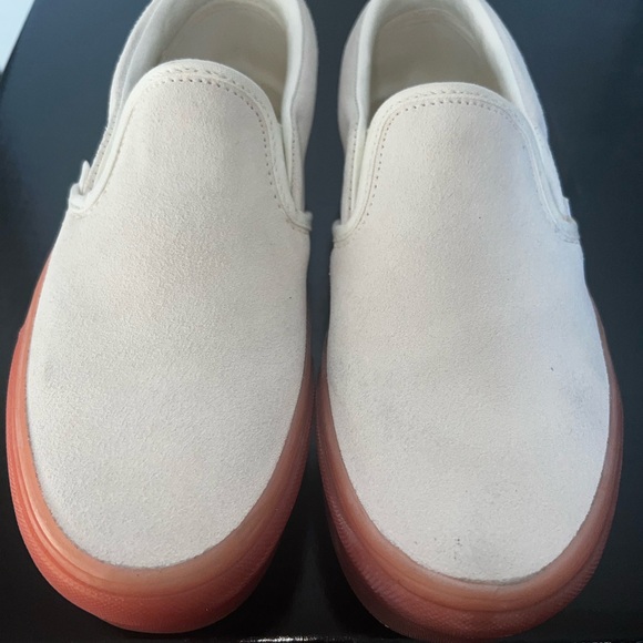 Van’s Men 5/Womens 6.5 Platform - Picture 2 of 5